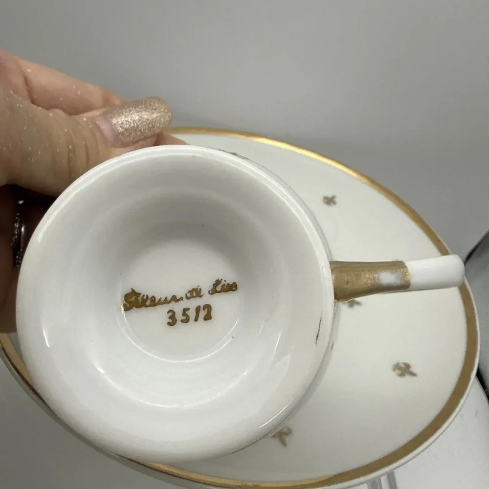 Set Of 7 (50-60's) Fleur de Lis Snack Set Gold & White -Plates & Tea/Coffee Cups